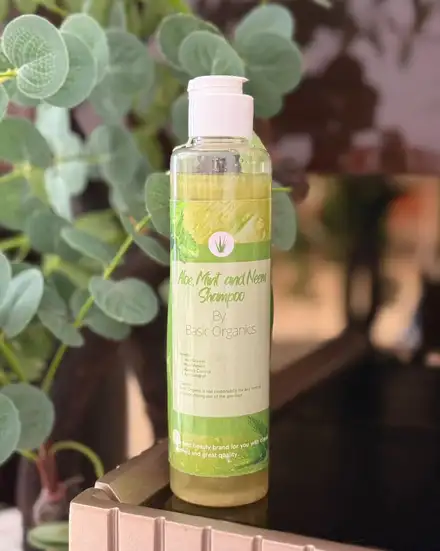 Aloe,mint and Neem Shampoo