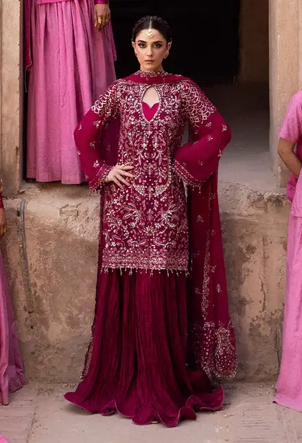 emaan-adeel020825213231.jpg